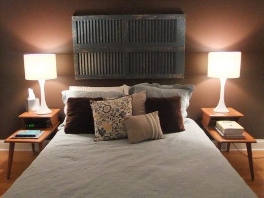 You'd never know that was a futon under all that would you? This photo was taken before our bed developed those visible peaks and valleys.